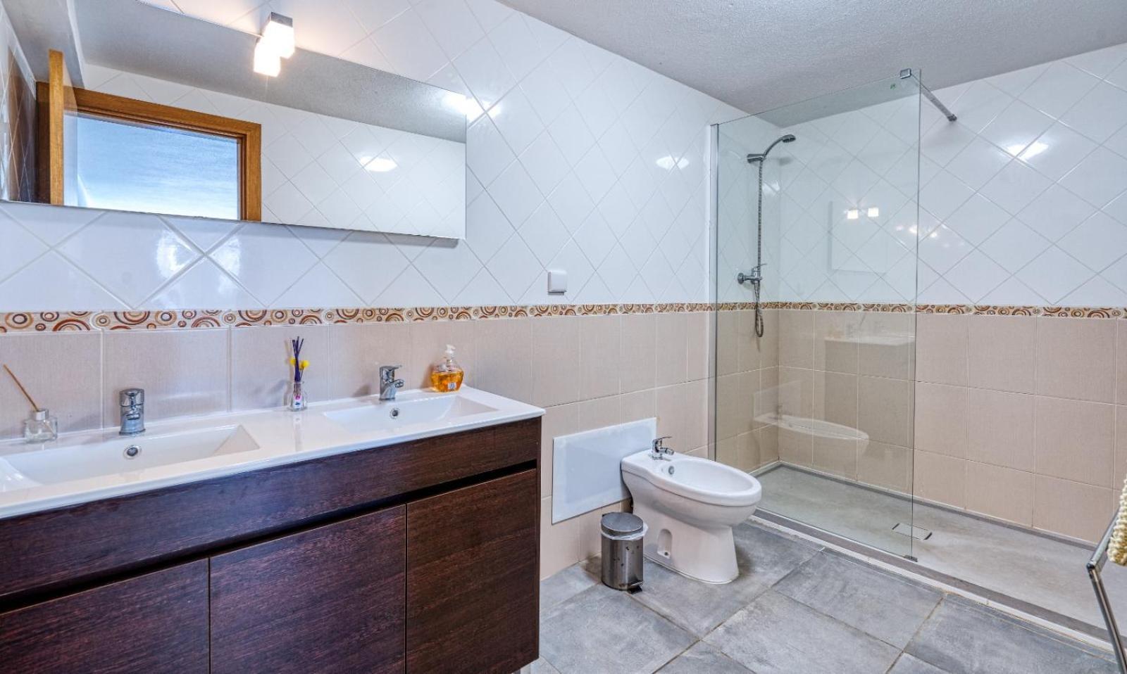 Full Private 300Sqm Villa Jacuzzi Heated Pool Ideal & Quiet Location Albufeira Ngoại thất bức ảnh