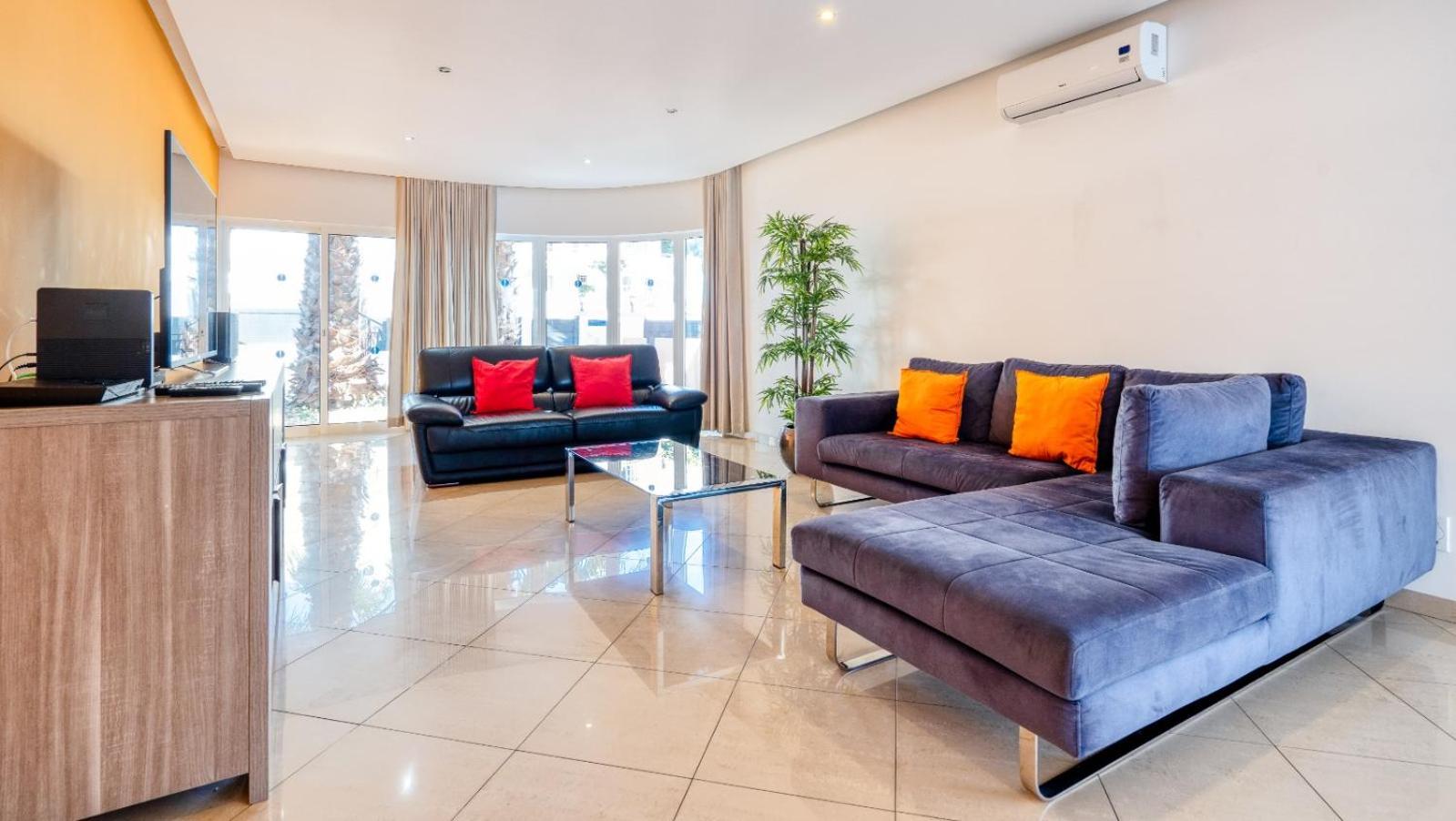 Full Private 300Sqm Villa Jacuzzi Heated Pool Ideal & Quiet Location Albufeira Ngoại thất bức ảnh