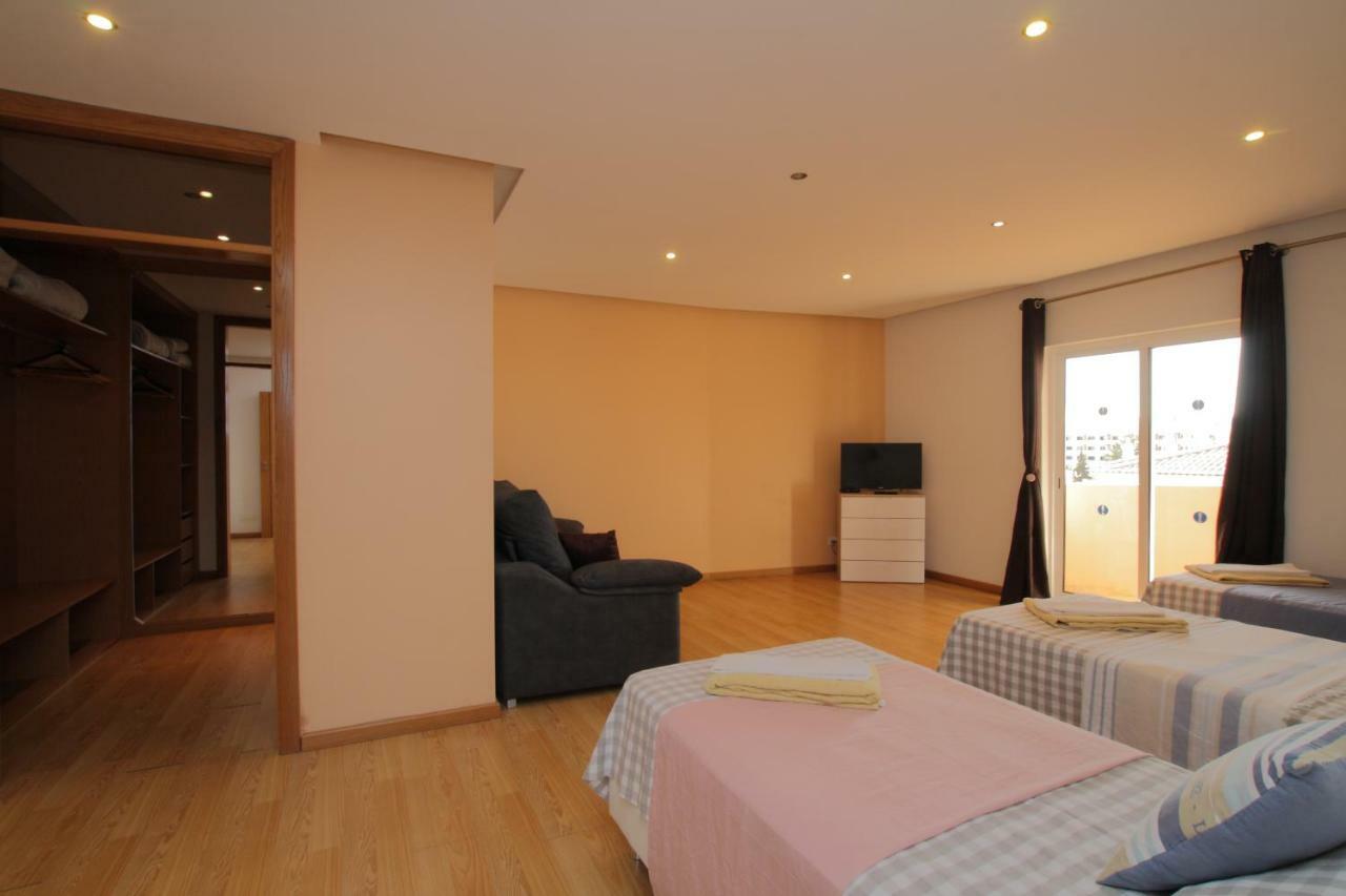 Full Private 300Sqm Villa Jacuzzi Heated Pool Ideal & Quiet Location Albufeira Ngoại thất bức ảnh